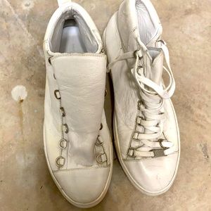 Balenciaga white arena